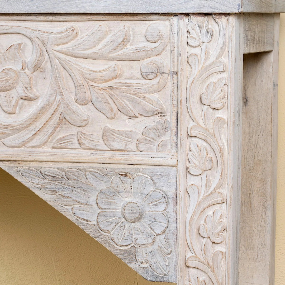 console table with drawers,
console table with storage,
wooden bar stools,
small console table,
side tables for living room,
white console table,
living room table,
living room,
vintage furniture,
wood console table,
small tv stand,
tv console cabinet,
