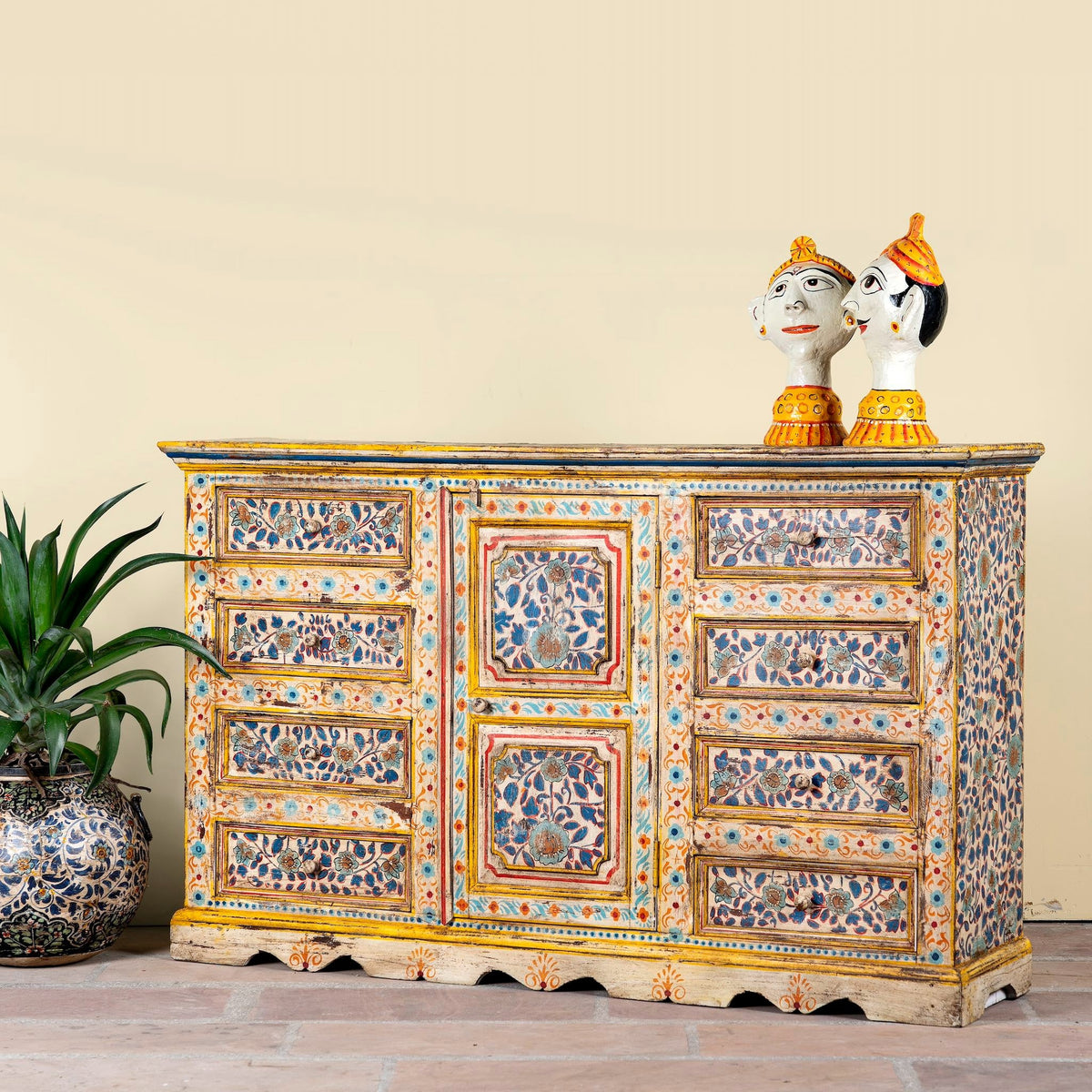 tv console table,
white sideboard,
accent cabinet,
bedside cabinets,
display case,
console table with storage,
console table with drawers,
white sideboard,