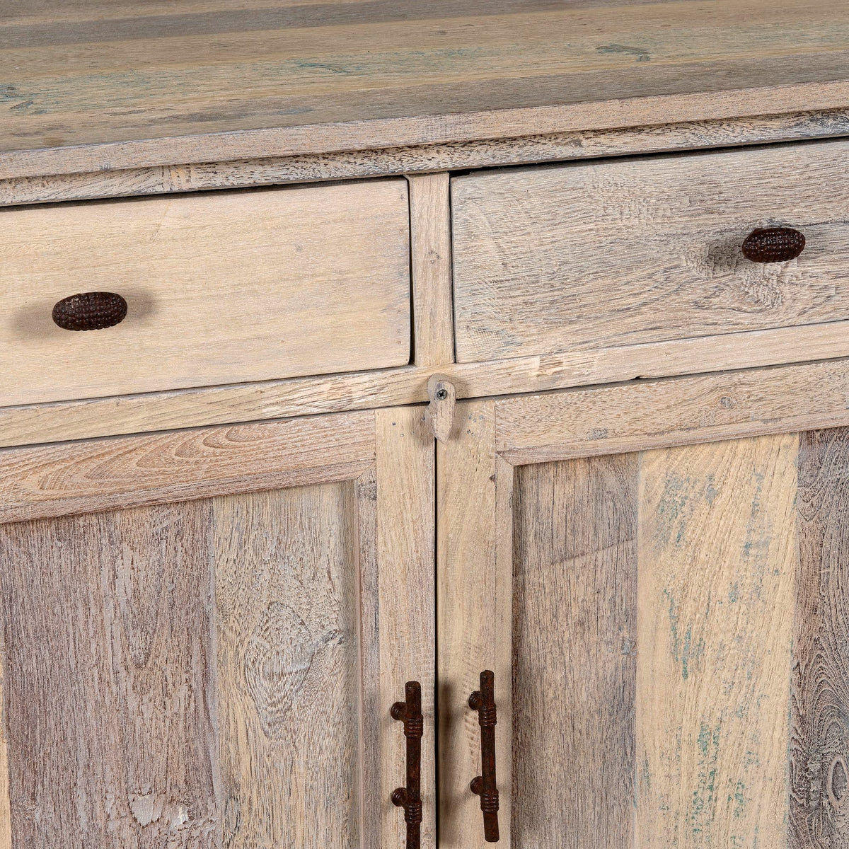 cabinets,
living room furniture,
furniture,
solid wood cabinet,
vintage cabinet,
carved cabinet,
luxury cabinet,