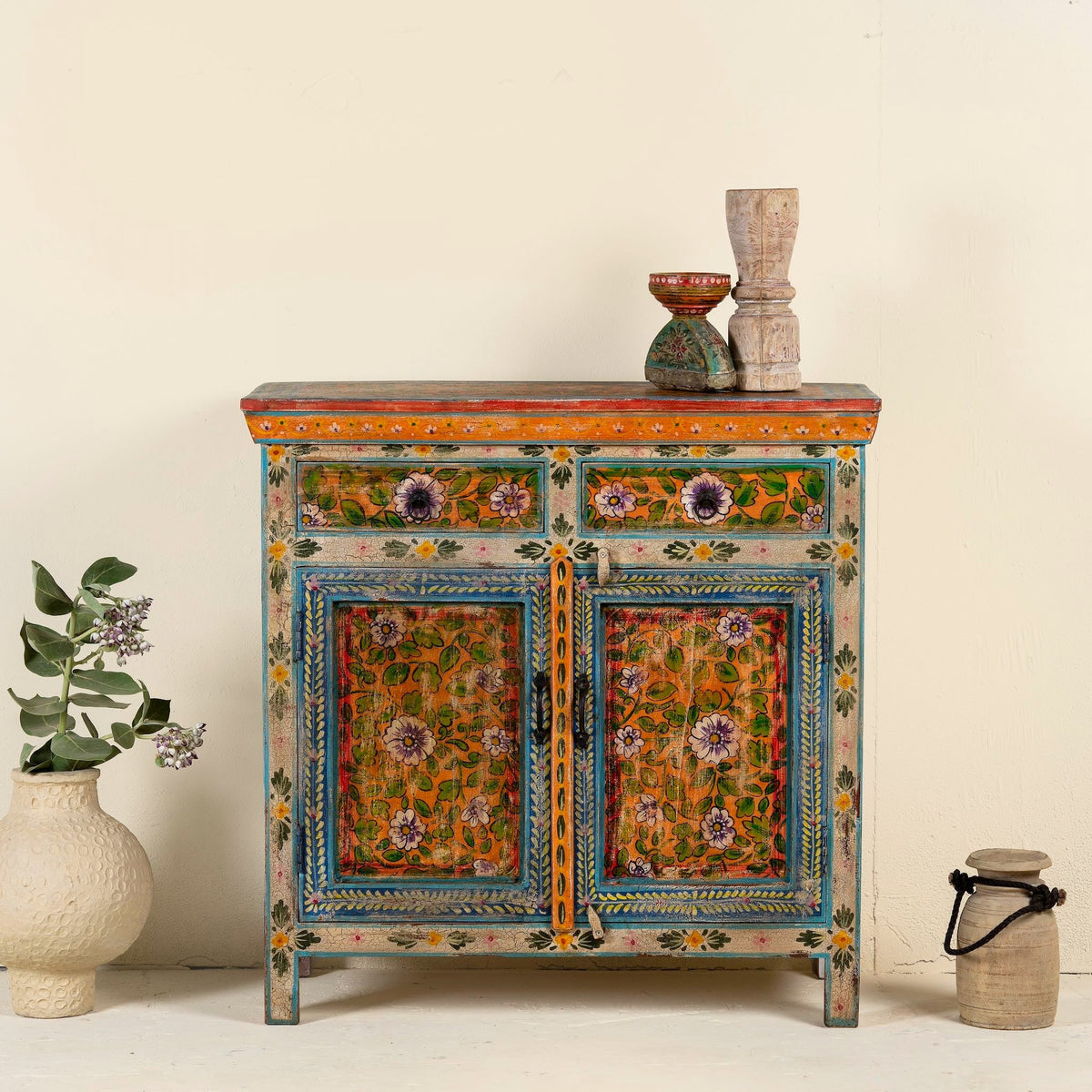 furniture,
solid wood cabinet,
vintage cabinet,
carved cabinet,
luxury cabinet,
home furnishings,
furniture stores near me,
garden furniture,
