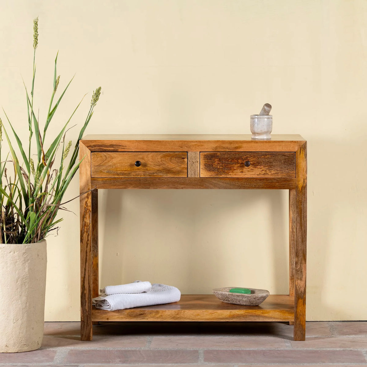 wooden bar stools,
small console table,
side tables for living room,
white console table,
living room table,
living room,
vintage furniture,
wood console table,
small tv stand,
tv console cabinet,
rattan console table,
living room table,