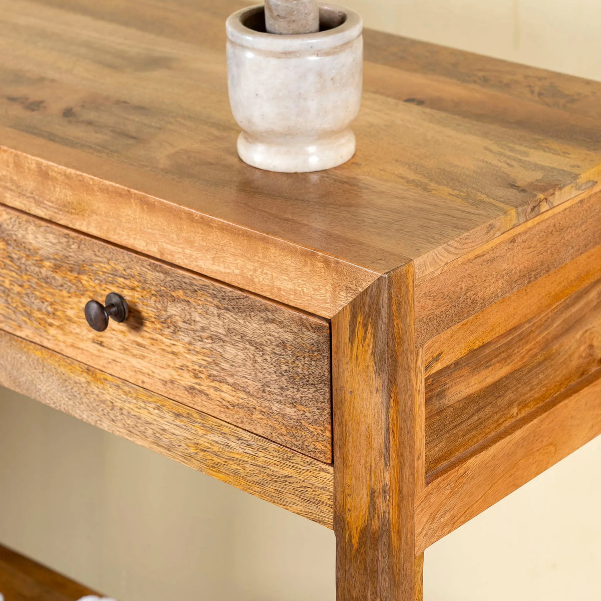 living room furniture sets,
tv console table,
console table with drawers,
console table with storage,
wooden bar stools,
small console table,
side tables for living room,
white console table,
living room table,
living room,