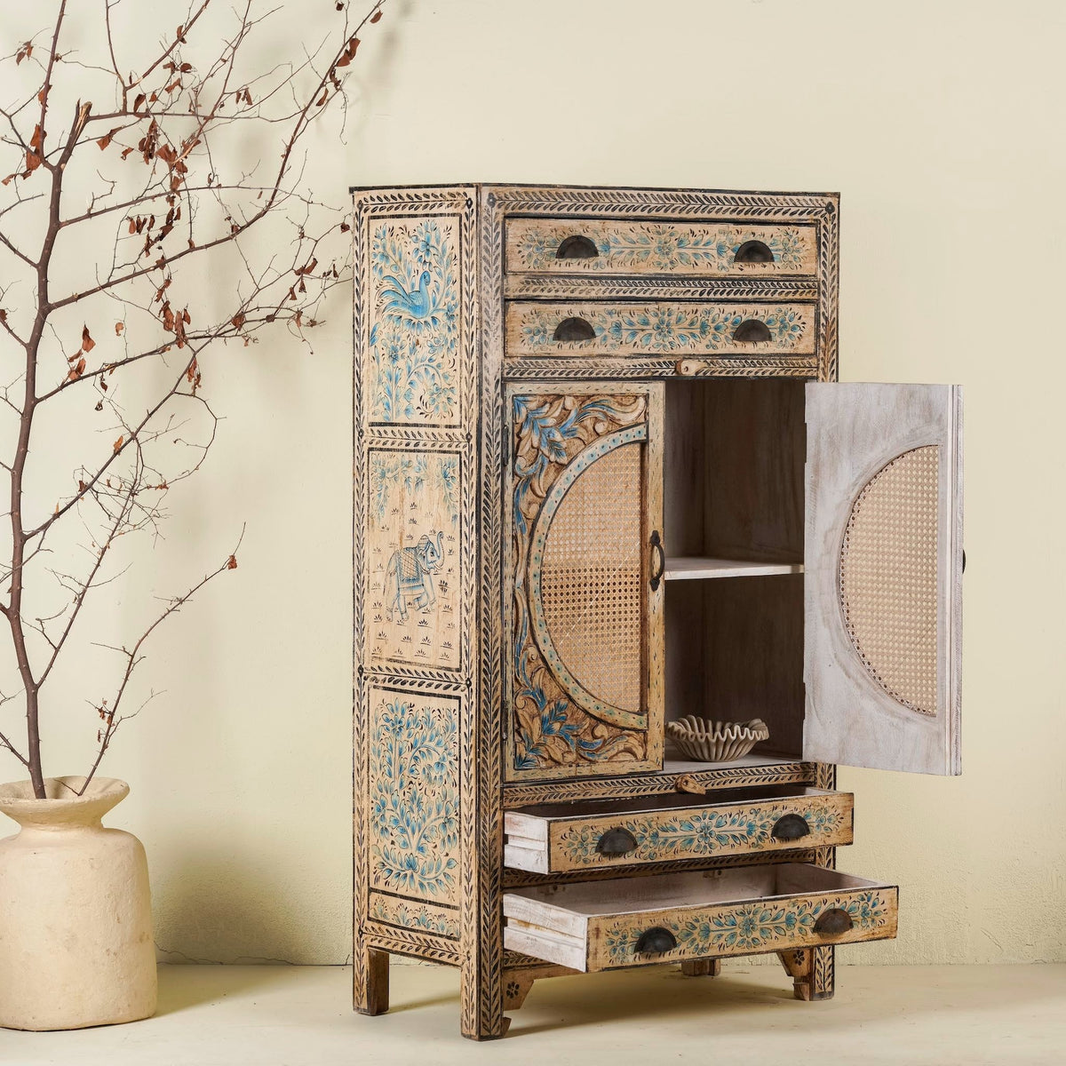 furniture,
solid wood cabinet,
vintage cabinet,
carved cabinet,
luxury cabinet,
home furnishings,
furniture stores near me,
garden furniture,