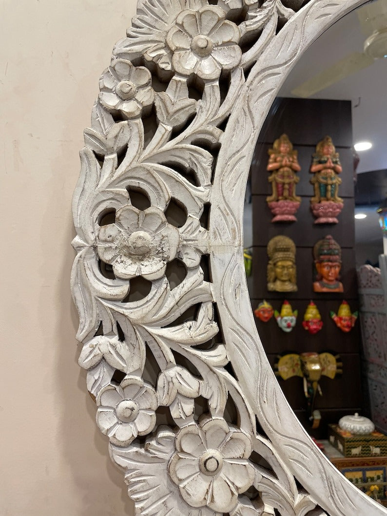 Oval wood mirror featuring delicate Jharokha carvings, perfect for small decorative wall mirrors in hallways, living rooms, or bedrooms.