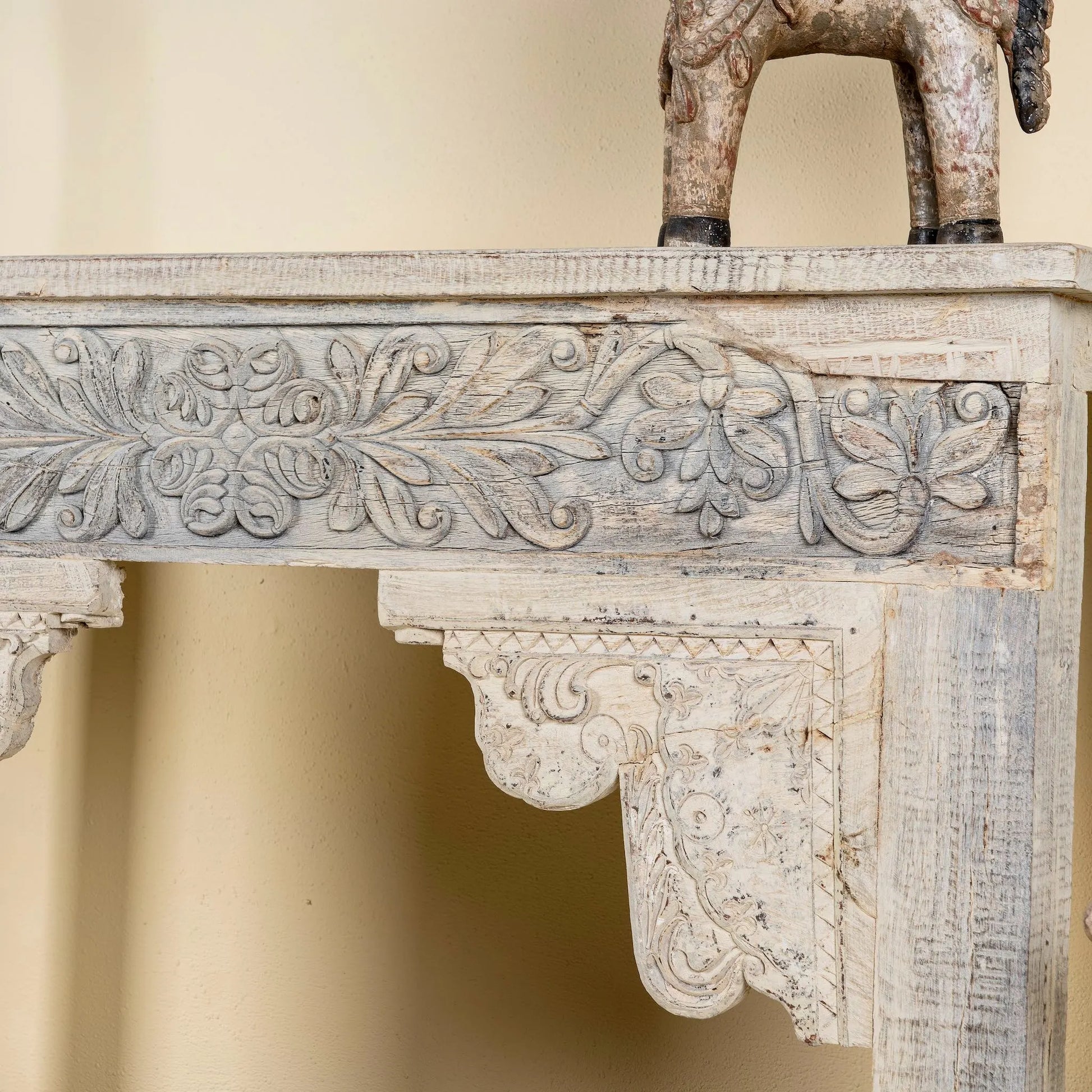 console table,
living room furniture,
heritage furniture,
solid wood furniture,
antique vintage furniture,
tv table,
living room furniture sets,
tv console table,
console table with drawers,