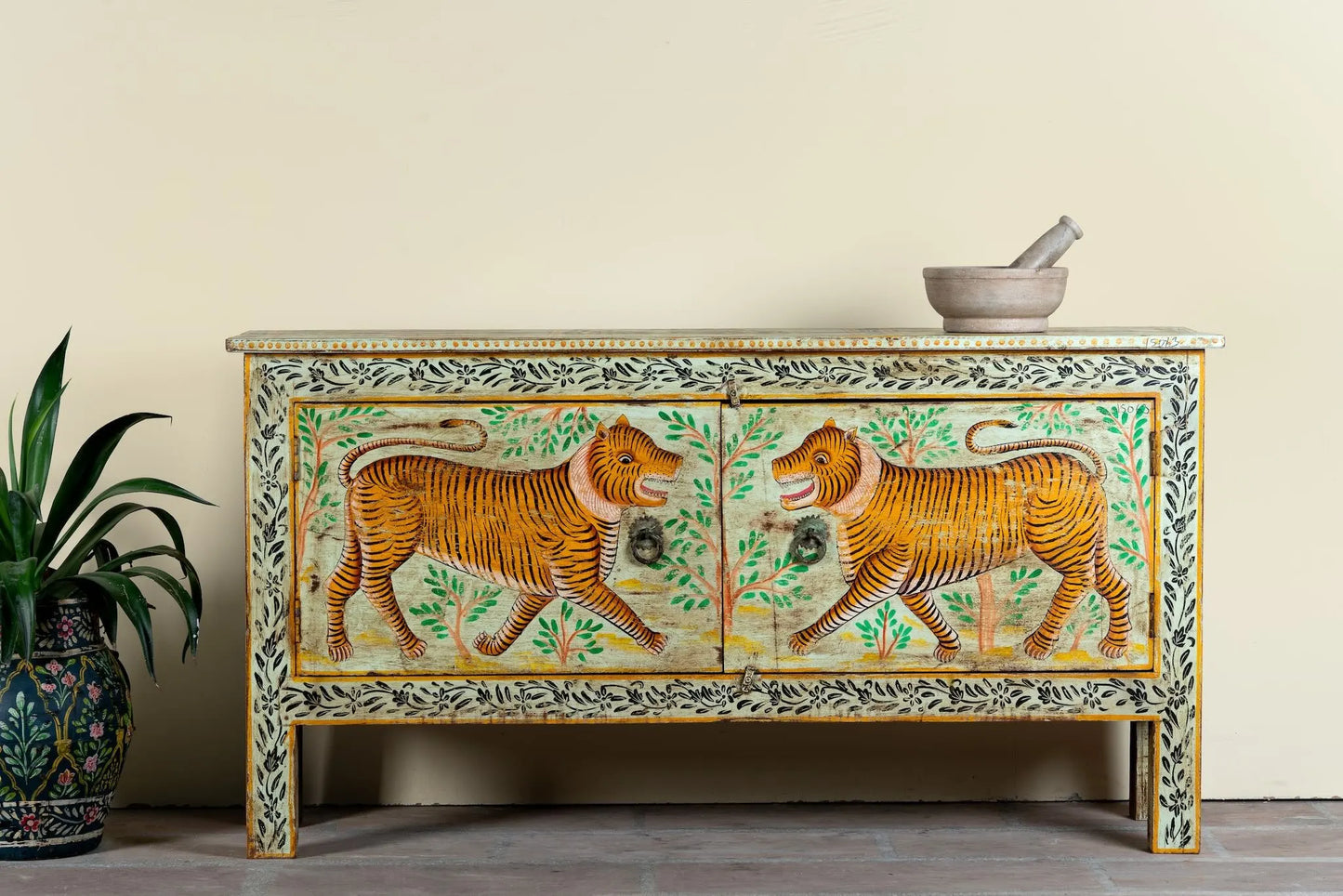 antique vintage furniture,
tv table,
living room furniture sets,
tv console table,
console table with drawers,
console table with storage,
wooden bar stools,
small console table,
side tables for living room,
white console table,
living room table,
living room,
vintage furniture,