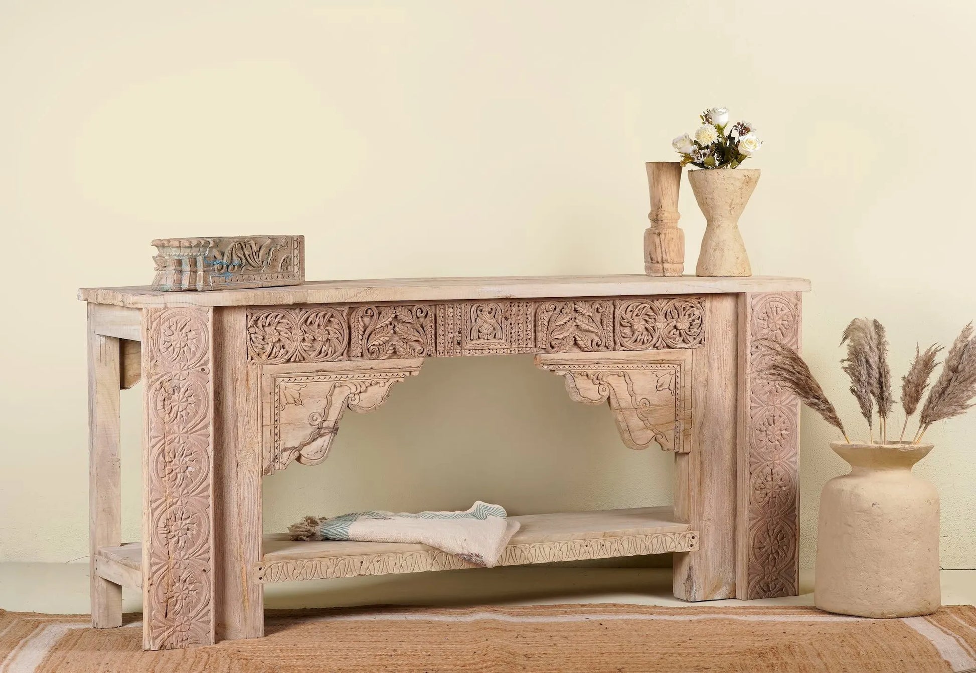 solid wood furniture,
antique vintage furniture,
tv table,
living room furniture sets,
tv console table,
console table with drawers,
console table with storage,
wooden bar stools,
small console table,
side tables for living room,
white console table,