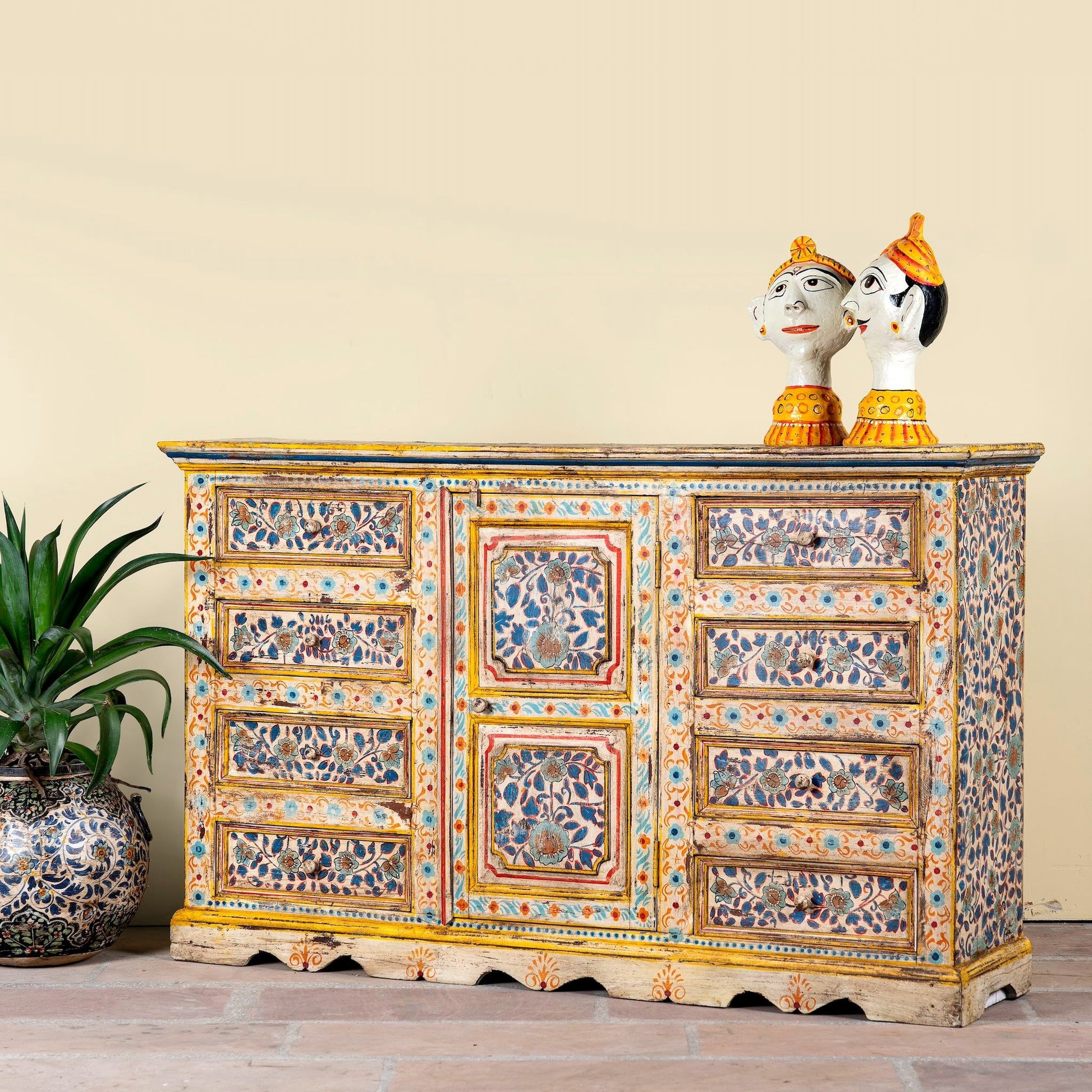 tv console table,
white sideboard,
accent cabinet,
bedside cabinets,
display case,
console table with storage,
console table with drawers,
white sideboard,
