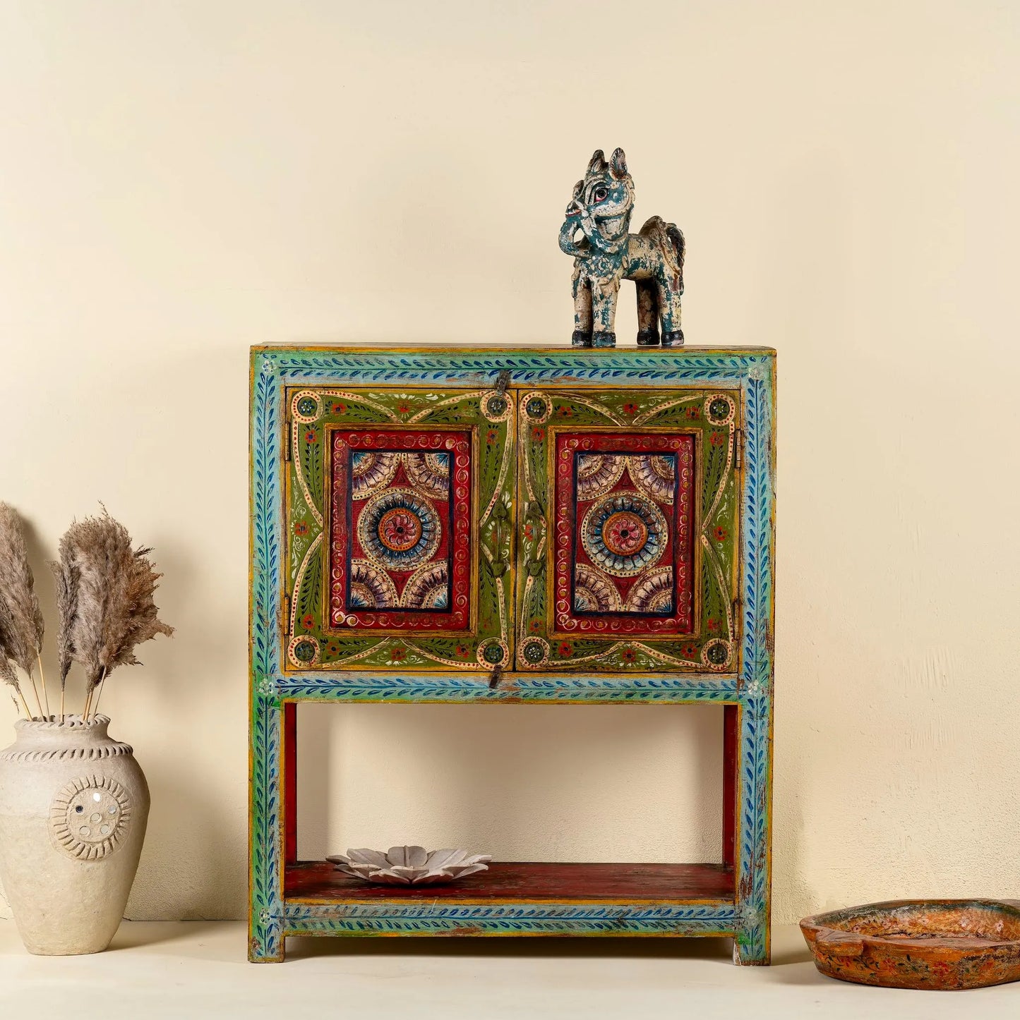 solid wood furniture,
antique vintage furniture,
tv table,
living room furniture sets,
tv console table,
console table with drawers,
console table with storage,
wooden bar stools,
small console table,
side tables for living room,
white console table,