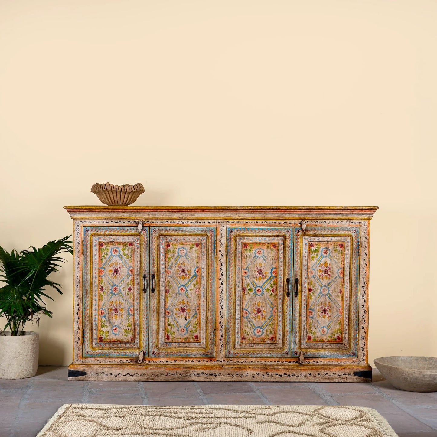 solidwood sideboard,
living room furniture,
console storage,
vintage style cabinet,
carved cabinet,
kitchen cabinets,
tv stand,
living spaces,bathroom cabinets,
media console,
tv console,
living room furniture sets,
tv console table,
white sideboard,
accent cabinet,
bedside cabinets,
display case,
console table with storage,
console table with drawers,white sideboard,
accent cabinet,
bedside cabinets,
display case,
console table with storage,
console table with drawers,
side board,
white console table,
ente