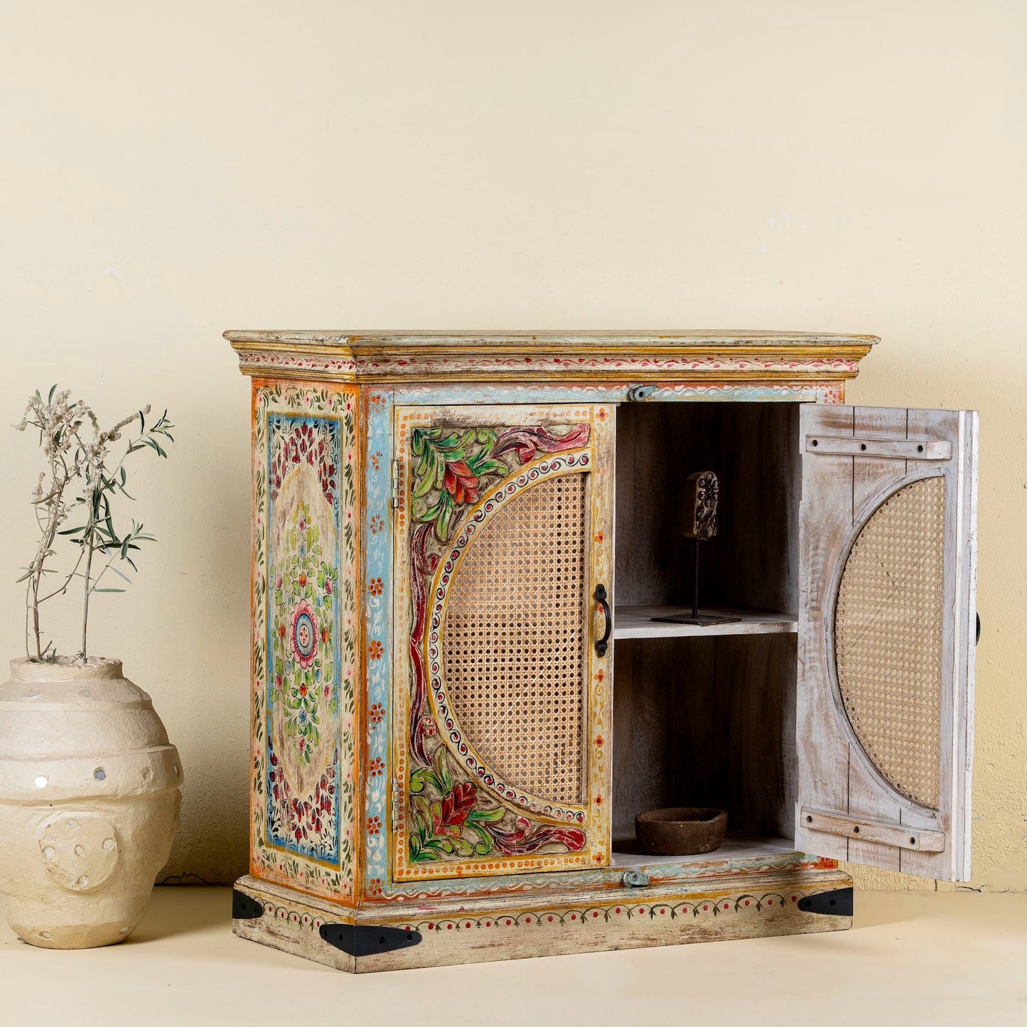 bathroom vanity,
console table,
chest of drawers,
home furniture,
outdoor kitchen cabinets,
bedroom dresser,
sideboard cabinet,