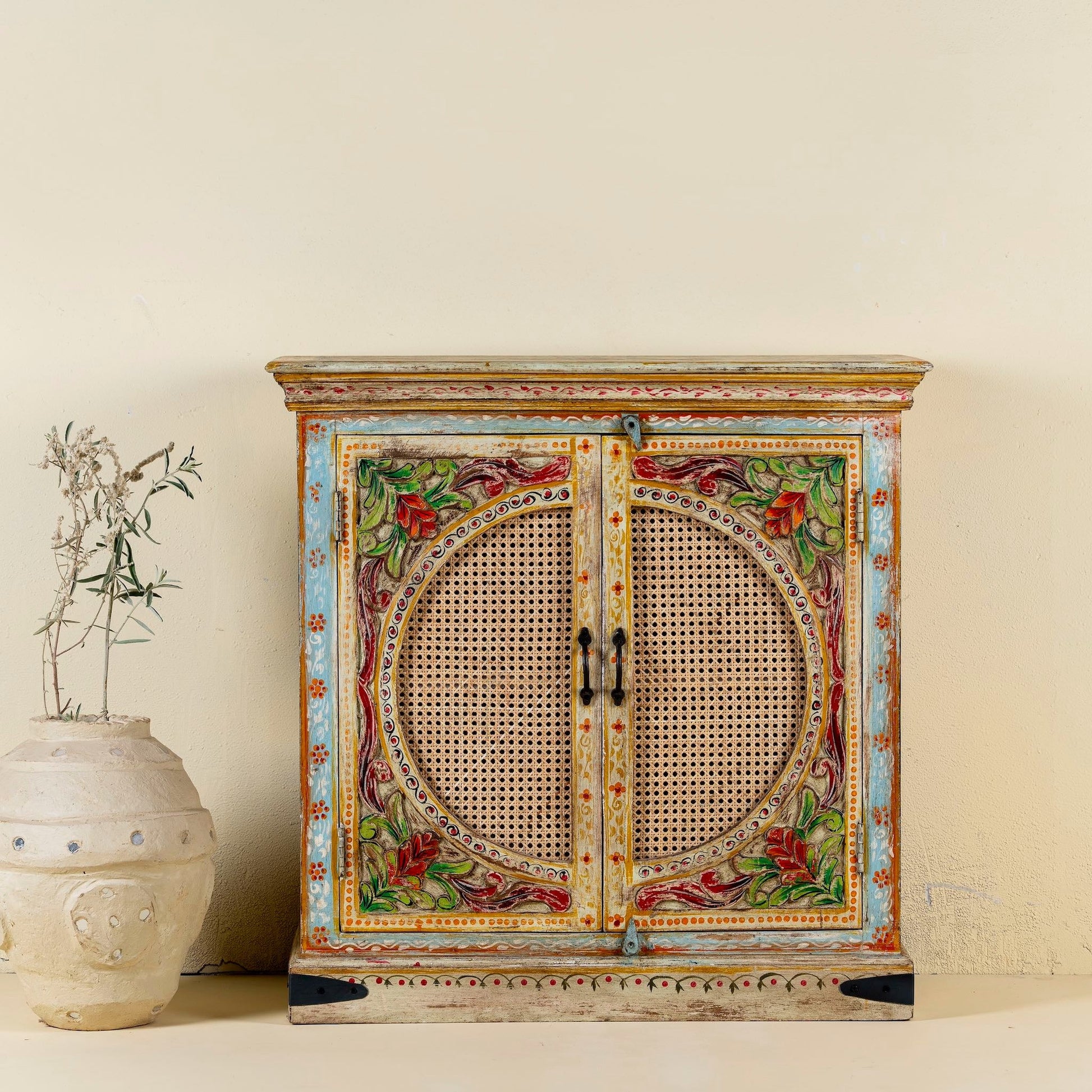 furniture,
solid wood cabinet,
vintage cabinet,
carved cabinet,
luxury cabinet,
home furnishings,
furniture stores near me,
garden furniture,
bathroom vanity,