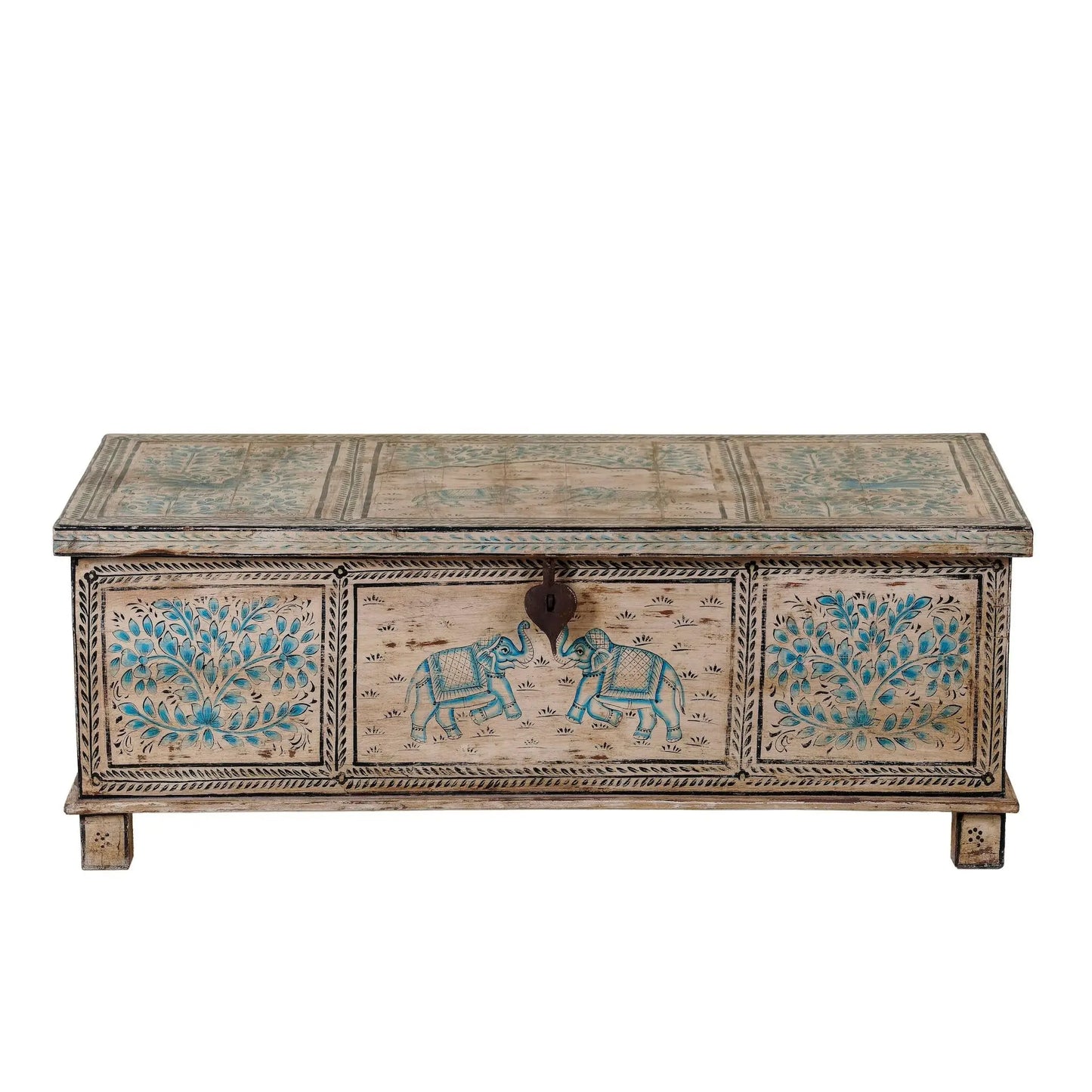 trunk storage box,
chest storage box,
vintage storage trunk,
clothes trunk,
wooden trunk box,
small trunk box,
storage trunk furniture,
trunk box storage,
antique storage trunk,
clothes trunk storage,
antique wooden trunk,
big trunk for storage,
storage box