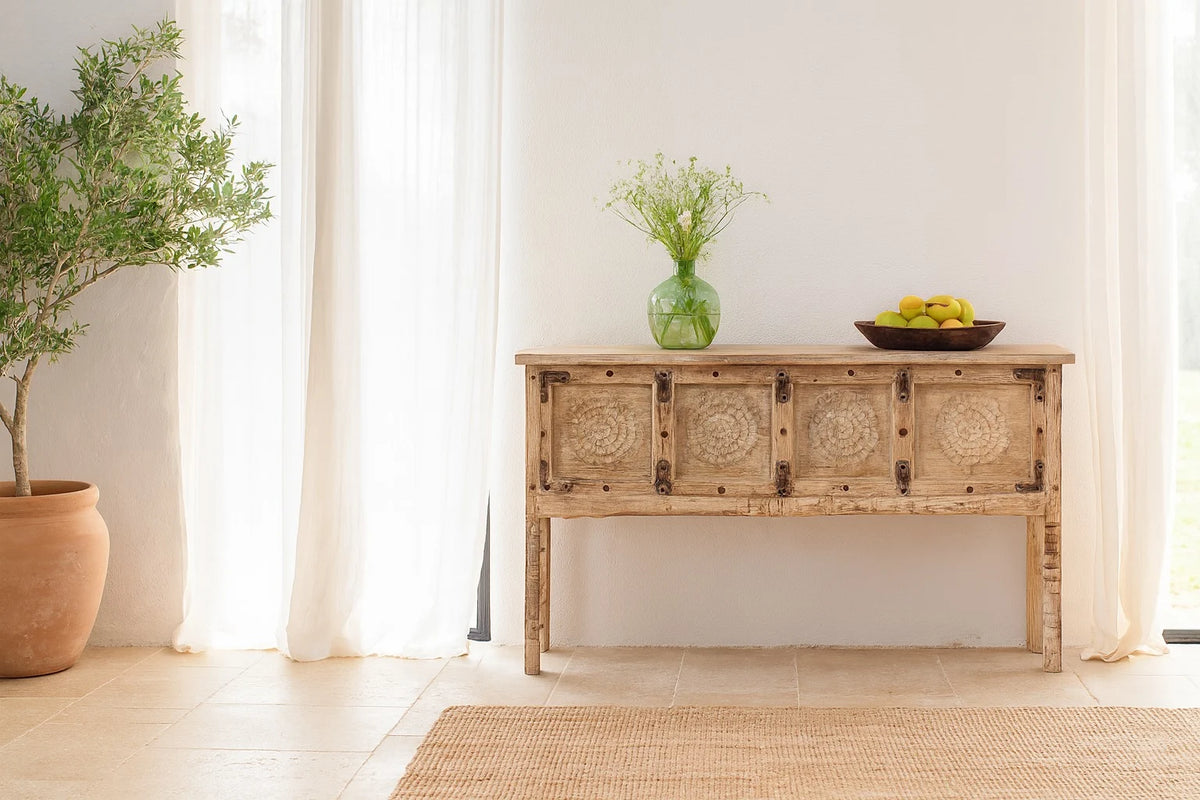 console table with drawers,
console table with storage,
wooden bar stools,
small console table,
side tables for living room,
white console table,
living room table,
living room,
vintage furniture,
wood console table,
small tv stand,
tv console cabinet,
rattan console table,
