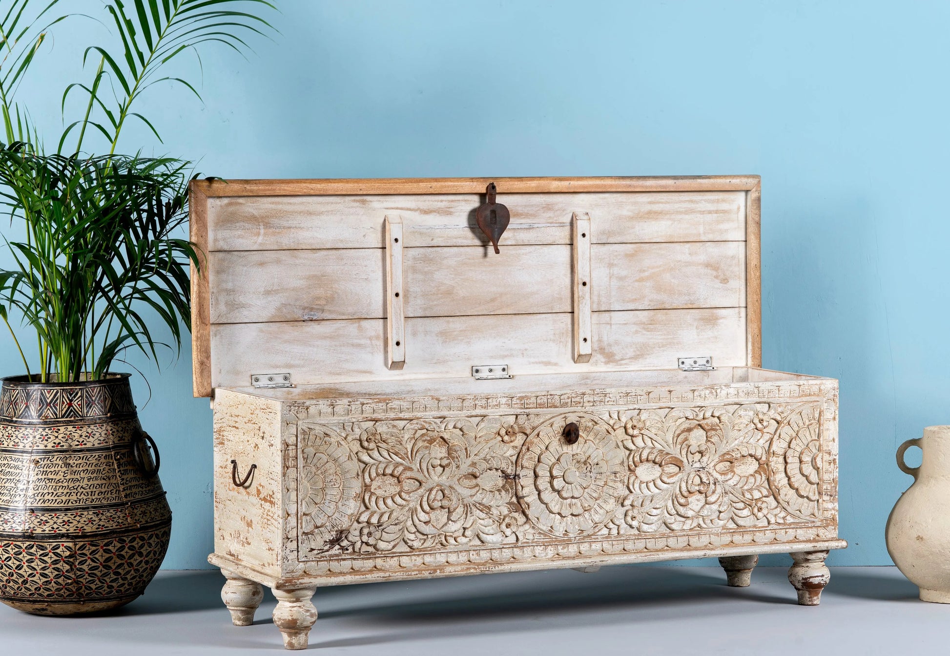 large storage trunk,
storage chest for bedroom,
chest storage,
wooden chest trunk,
storage trunk for bedroom,
trunk box,
metal storage trunk,
trunk furniture,
trunk storage box,
chest storage box,