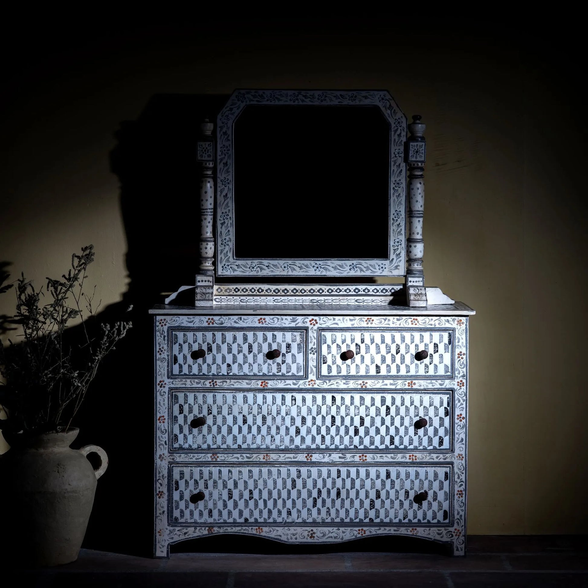 living room furniture,
heritage furniture,
solid wood furniture,
antique vintage furniture,
tv table,
living room furniture sets,
tv console table,