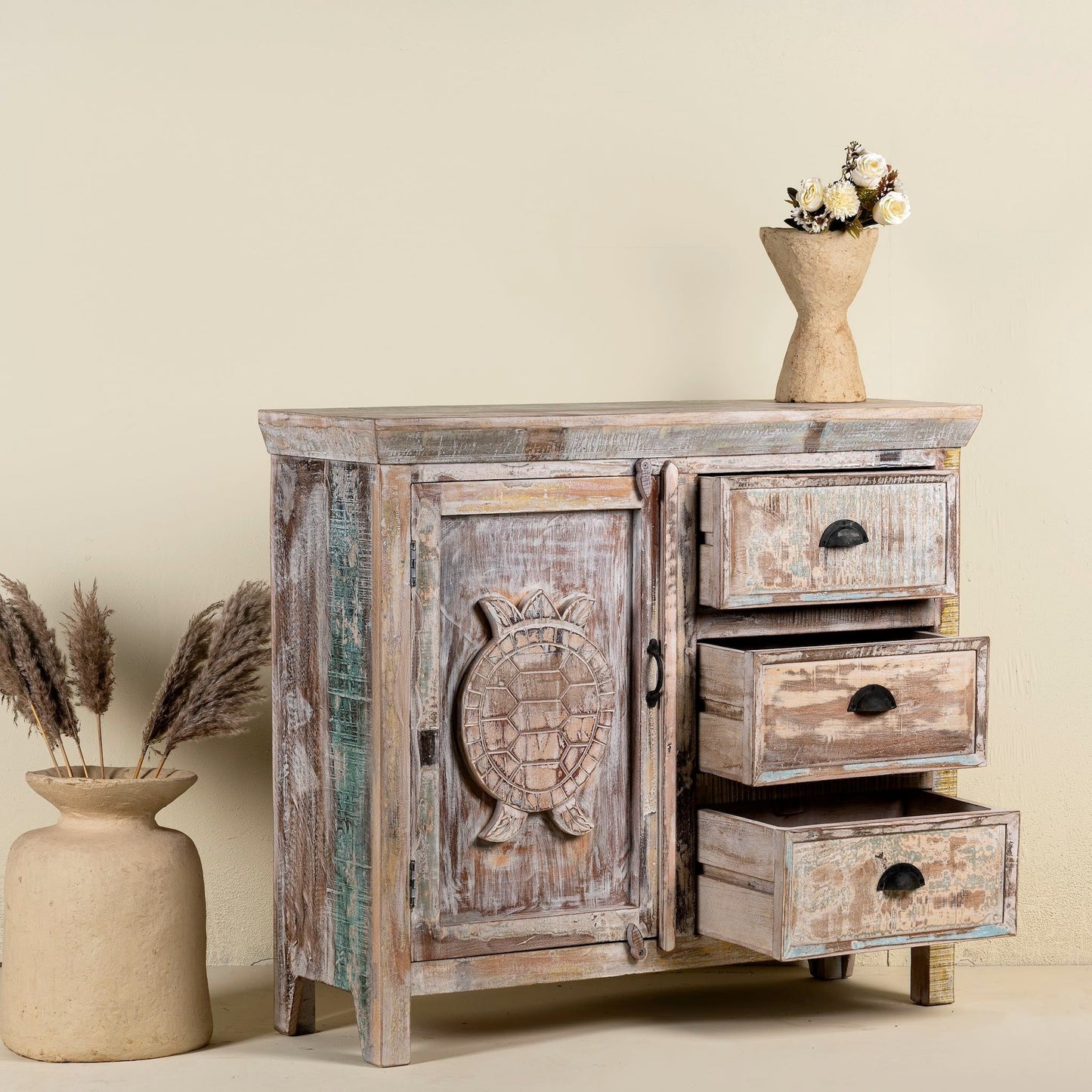 cabinets,
living room furniture,
furniture,
solid wood cabinet,
vintage cabinet,
carved cabinet,
luxury cabinet,
home furnishings,