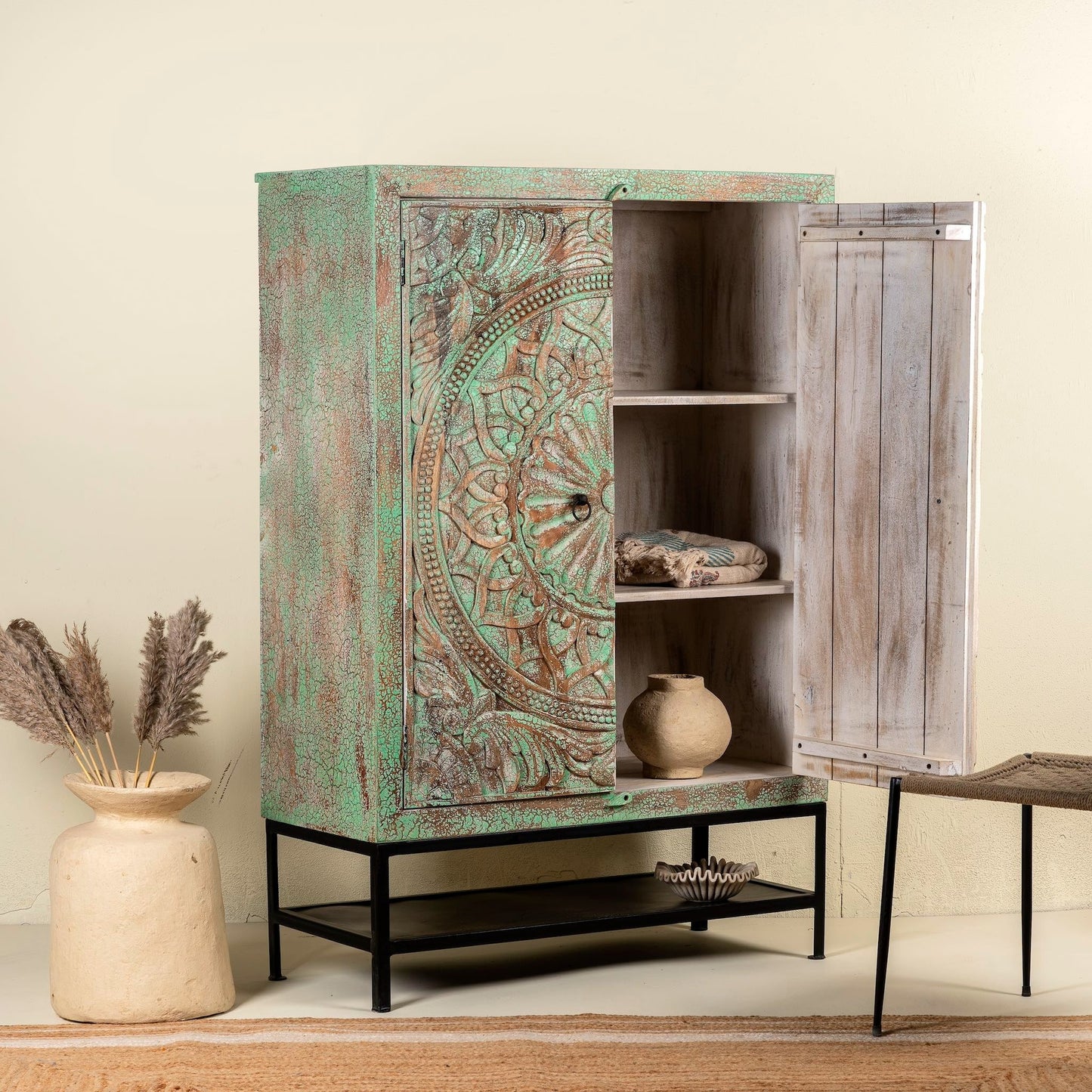 garden furniture,
bathroom vanity,
console table,
chest of drawers,
home furniture,
outdoor kitchen cabinets,
bedroom dresser,
sideboard cabinet,
chest of drawers,