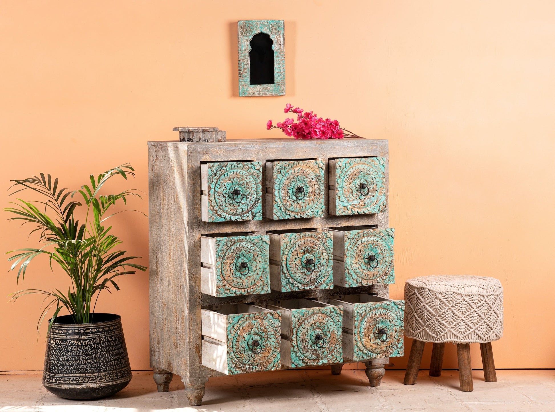 garden furniture,
bathroom vanity,
console table,
chest of drawers,
home furniture,
outdoor kitchen cabinets,
bedroom dresser,
sideboard cabinet,