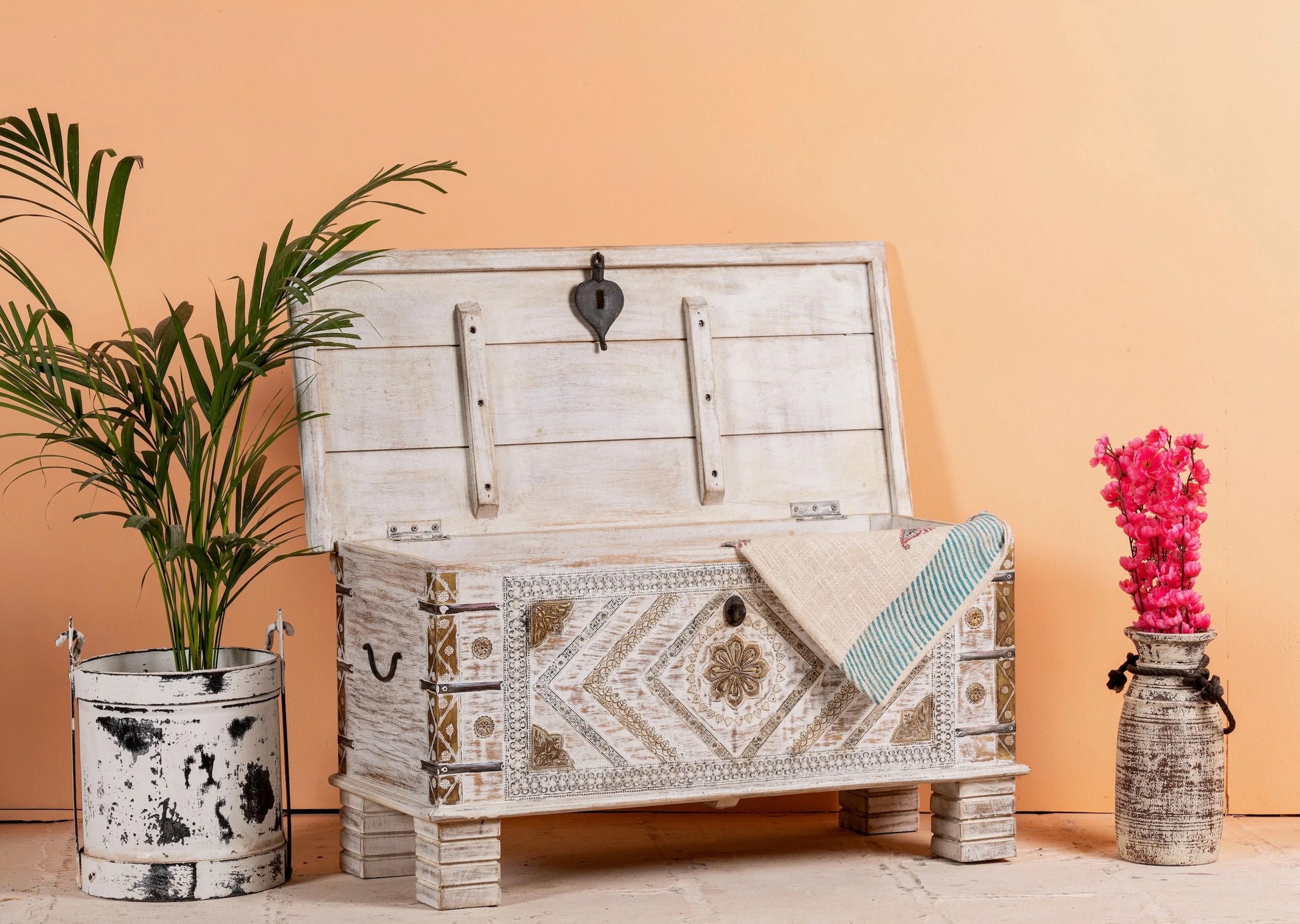 large storage trunk,
storage chest for bedroom,
chest storage,
wooden chest trunk,
storage trunk for bedroom,
trunk box,
metal storage trunk,
trunk furniture,
trunk storage box,
chest storage box