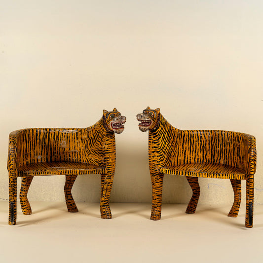 tiger chair,
animal print chair,
rattan chair,
cane chair,
wooden chair,
farmhouse chair,
restaurant chair,
cafe chair,