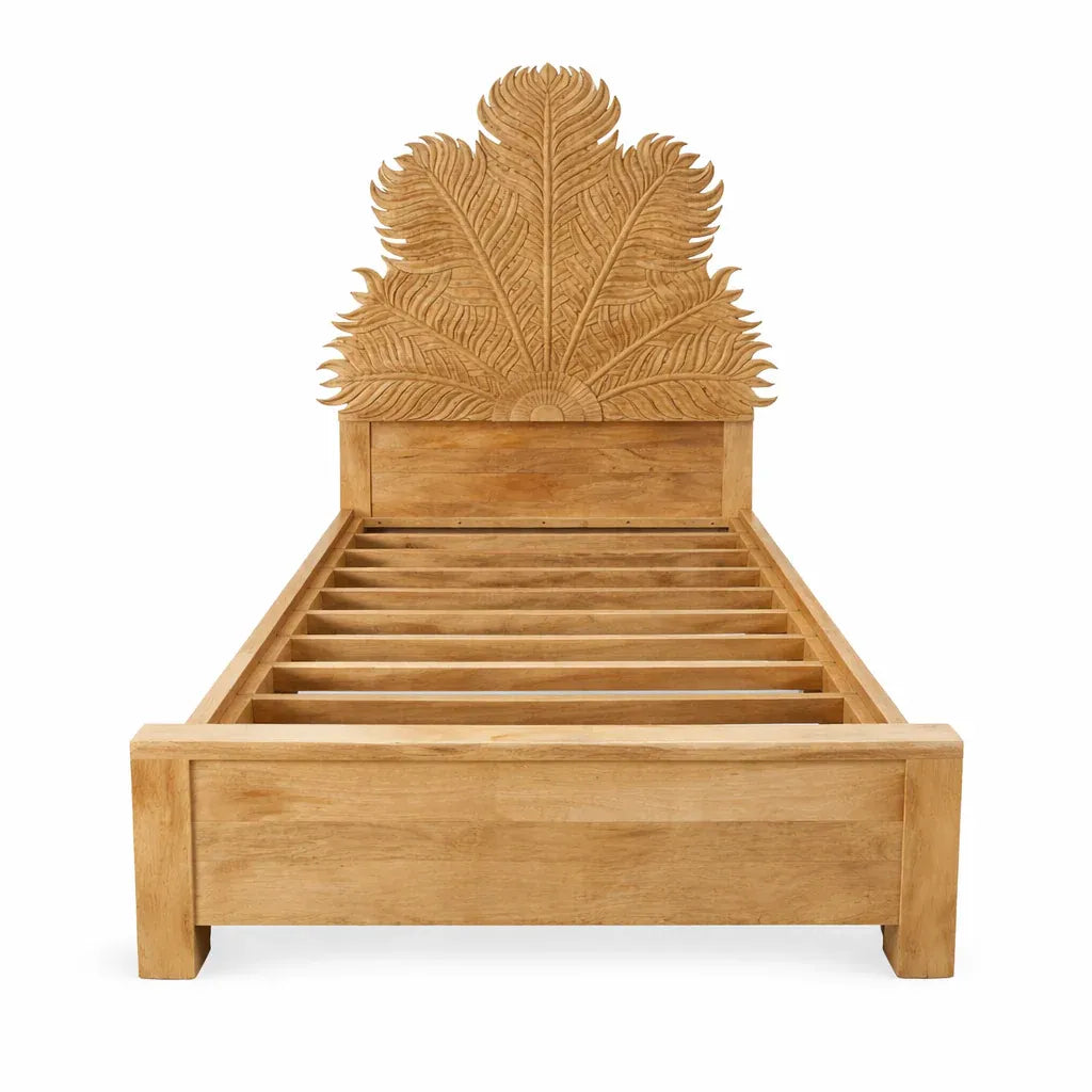 solid wood bed,
heritage bed,
rattan bed,
queen solid wood bed,
bedroom furniture,
carved bed,
antique bedroom,
king size bed,
bed frame,
bedroom sets,
