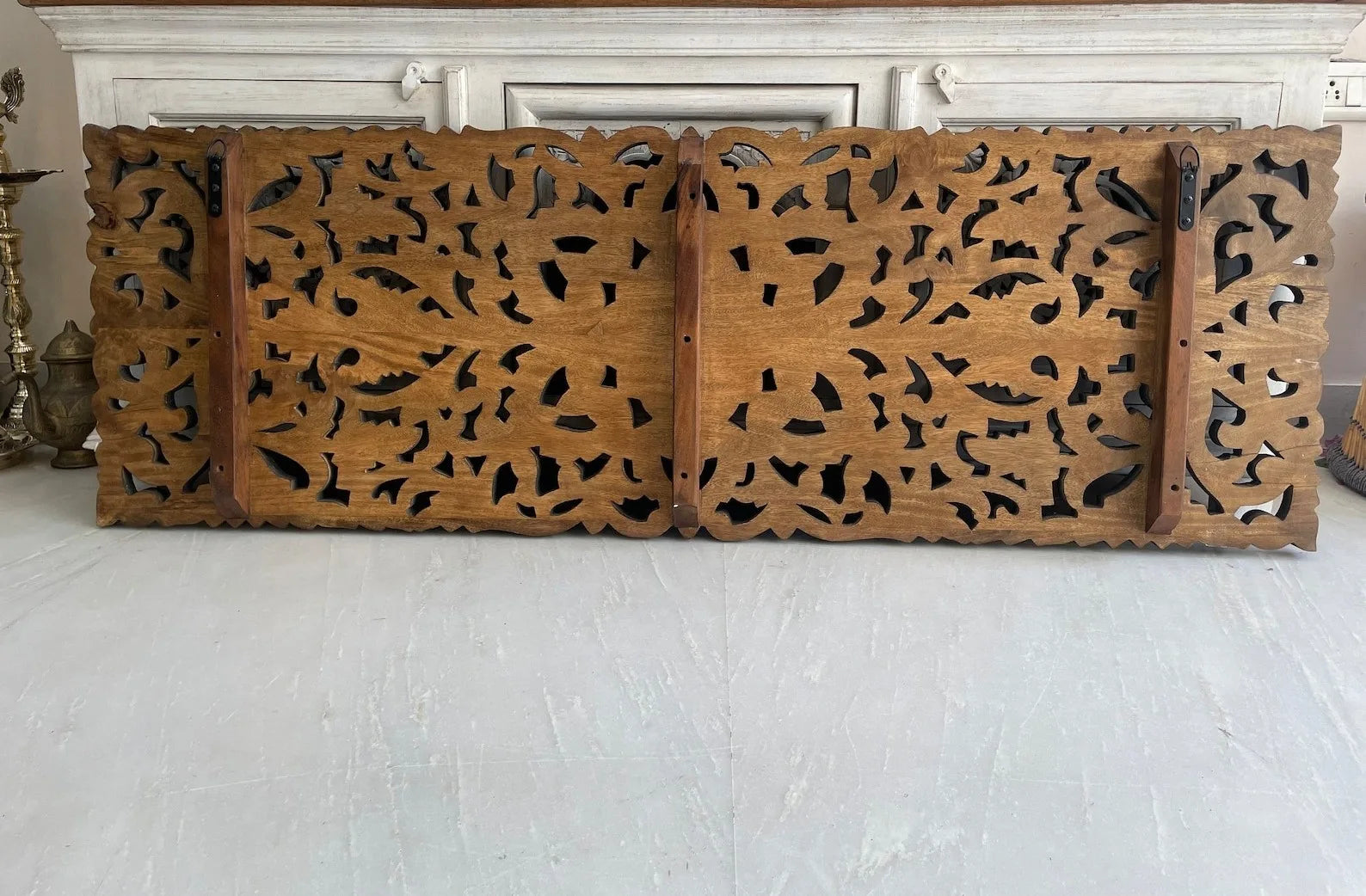 Decorative black wall panel Decorative wooden wall panel with intricate carvingsJharokha wall decor.Handcrafted carved wood panel for vintage wall decor.wall decor,
wall art,
wall accents,
large wall art,
big wall decor,
outdoor wall art,
wall hanging,
vintage wall decor,
rustic wall decor,
antique wall decor,
rustic wall art,
vintage home decor,
home decor,
antique home decor Vintage framed art with ornate wood carving details.wall decor,
wall art,
wall accents,
large wall art,
big wall decor,
outdoor wall
